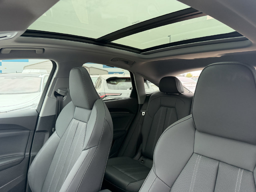 New 2026 Audi Q5 Premium Plus AWD/4WD image 24