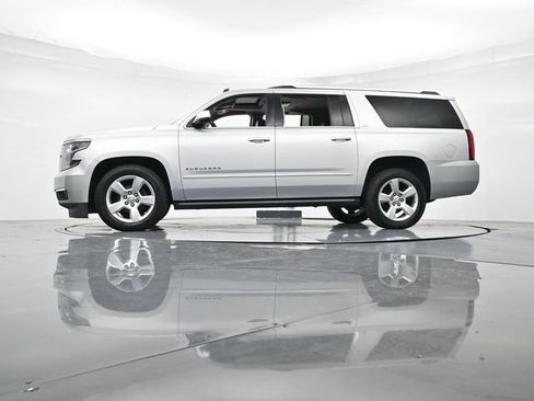 Used 2015 Chevrolet Suburban LTZ AWD/4WD image 42