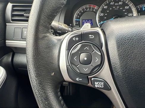 Used 2012 Toyota Camry XLE image 15
