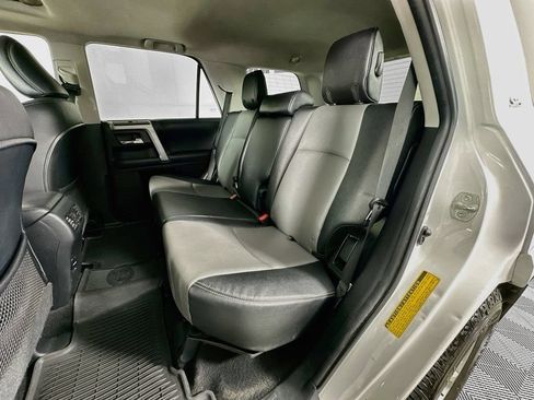 Used 2016 Toyota 4Runner SR5 Premium AWD/4WD image 30