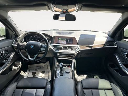 Used 2021 BMW 330i xDrive Sedan w/ Convenience Package AWD/4WD image 10