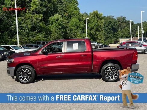 Used 2025 RAM 1500 Laramie AWD/4WD image 2