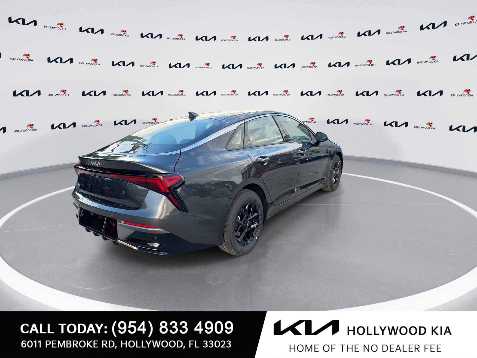 New 2027 Kia K5 LXS FWD image 8