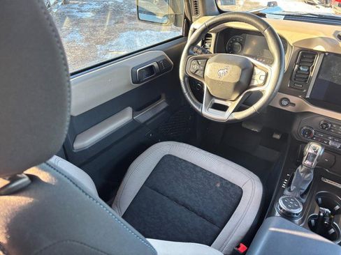 Used 2022 Ford Bronco Wildtrak image 13