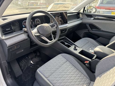 New 2026 Volkswagen Tiguan S image 13