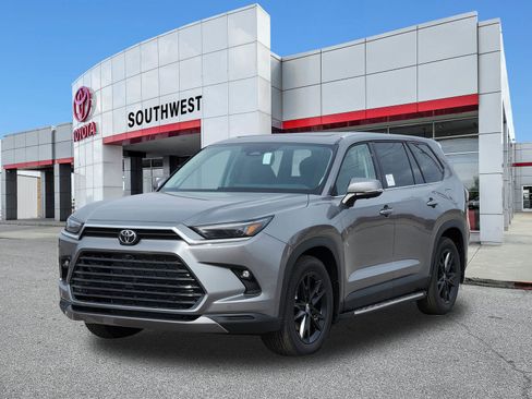 New 2026 Toyota Grand Highlander Limited image 2