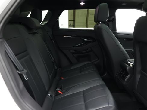 Used 2024 Land Rover Range Rover Evoque Dynamic SE AWD/4WD image 39