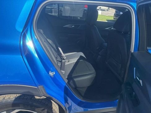 New 2026 Chevrolet Equinox EV LT image 31