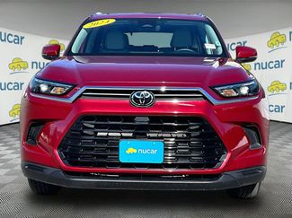 Used 2024 Toyota Grand Highlander XLE video 2