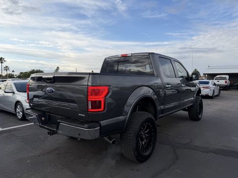 Used 2019 Ford F150 Lariat w/ Equipment Group 502A Luxury image 8