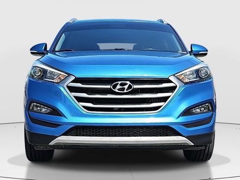 Used 2017 Hyundai Tucson Sport image 2
