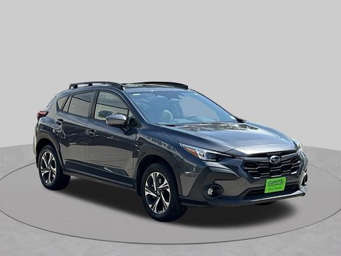 Used 2024 Subaru Crosstrek 2.0i Premium w/ Crosstrek Mirror Package AWD/4WD image 7