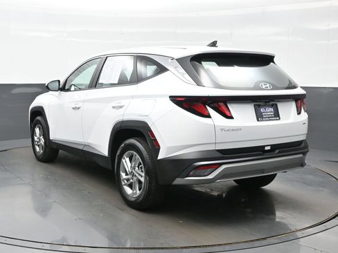 Used 2025 Hyundai Tucson SE AWD/4WD image 4