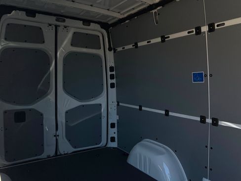 New 2026 Mercedes-Benz Sprinter 2500 image 15
