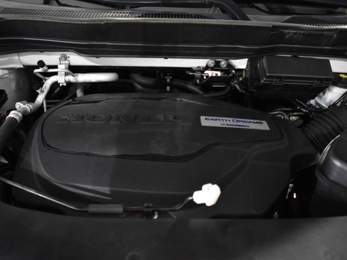 Used 2020 Honda Pilot Touring image 40