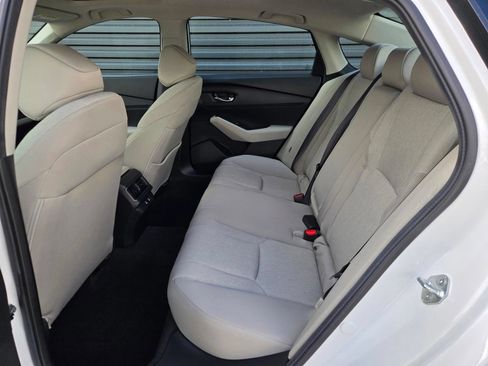 Used 2025 Honda Accord SE image 11