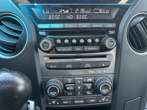 Used 2013 Honda Pilot Touring image 29