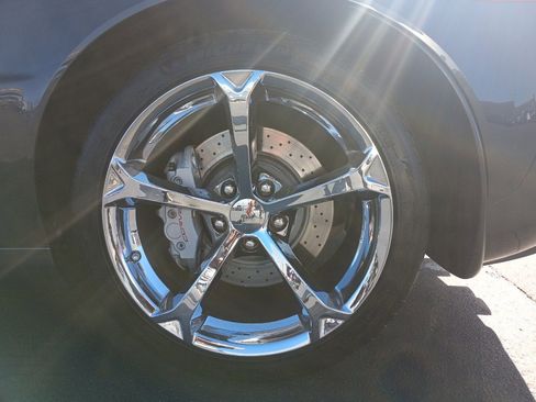 Used 2012 Chevrolet Corvette Grand Sport w/ 3LT Preferred Equipment Group image 28