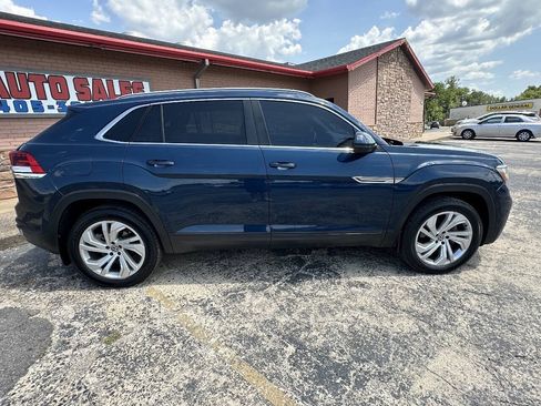 Used 2020 Volkswagen Atlas Cross Sport SEL AWD/4WD image 9