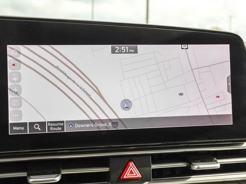 Used 2024 Hyundai Elantra SEL image 7