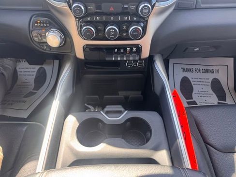 Used 2020 RAM 1500 Laramie AWD/4WD image 21