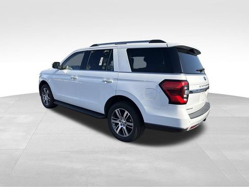 Used 2024 Ford Expedition Limited RWD image 5