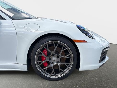 Used 2023 Porsche 911 Targa 4S AWD/4WD image 22