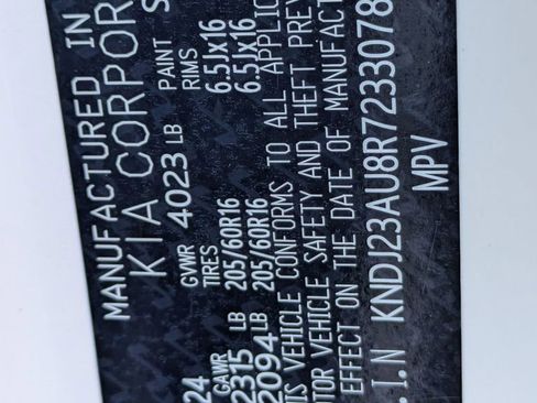 Used 2024 Kia Soul LX w/ Option Group 015 image 35