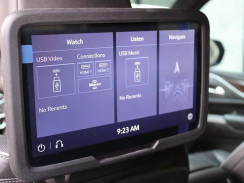 Used 2021 Cadillac Escalade Premium Luxury Platinum image 22