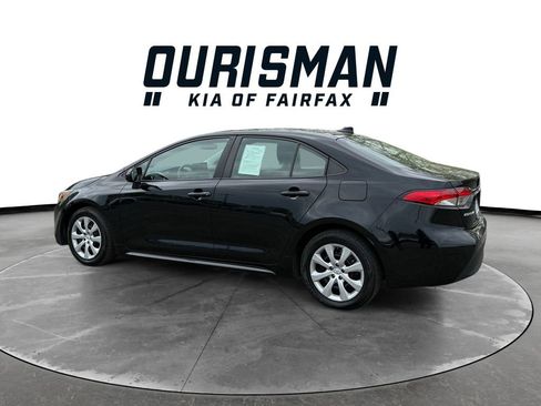 Used 2024 Toyota Corolla LE FWD image 4