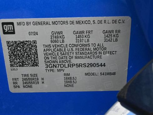Used 2024 Chevrolet Equinox EV LT FWD image 5
