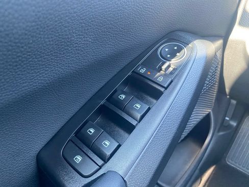 Certified 2024 Kia Seltos EX FWD image 19