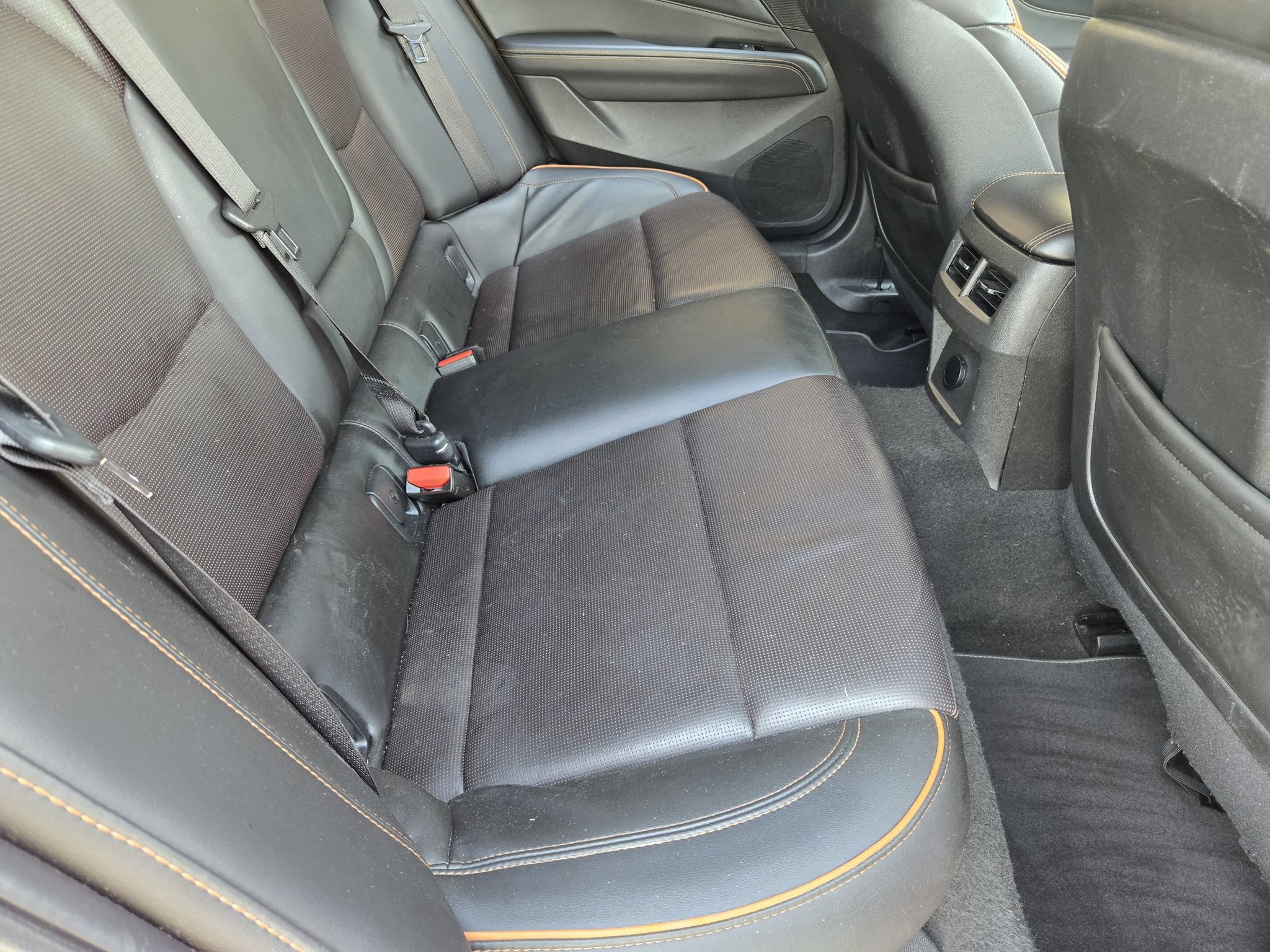 Used 2021 Cadillac CT4 V w/ Technology Package RWD image 32