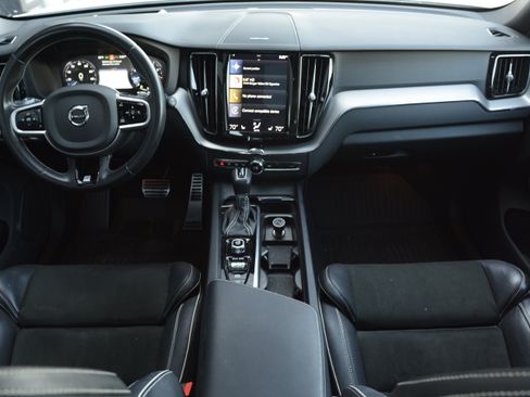 Used 2019 Volvo XC60 T6 R-Design w/ Protection Package Premier AWD/4WD image 12