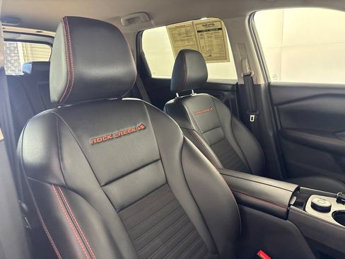 Used 2025 Nissan Rogue SV AWD/4WD image 26