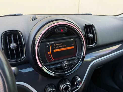 Used 2019 MINI Cooper Countryman S w/ Storage Package AWD/4WD image 16