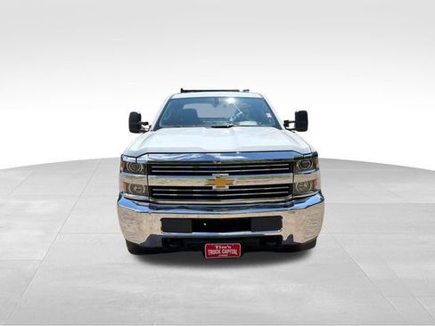 Used 2018 Chevrolet Silverado 3500 W/T AWD/4WD image 8