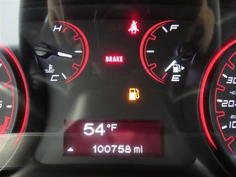 Used 2016 Dodge Dart SE w/ Convenience Group image 17