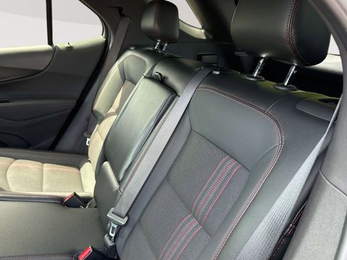 Used 2023 Chevrolet Equinox RS AWD/4WD image 32