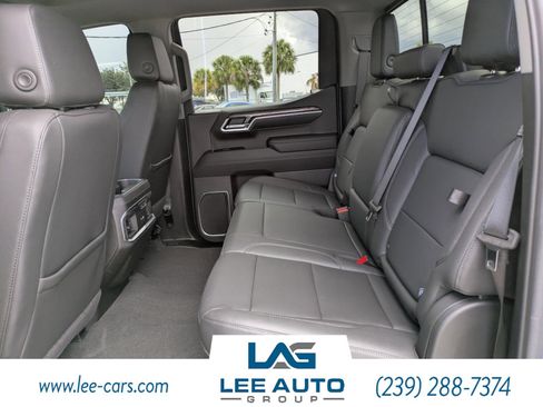 Used 2025 Chevrolet Silverado 1500 LTZ AWD/4WD image 11