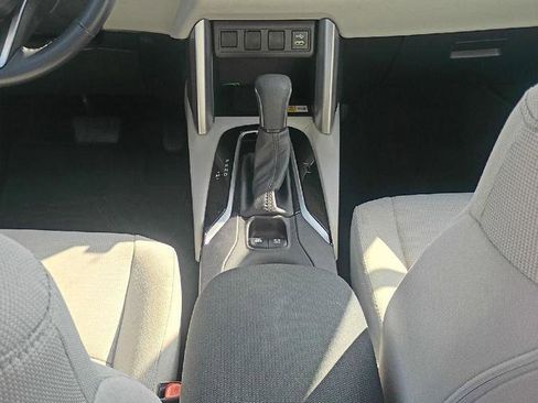 Used 2022 Toyota Corolla Cross LE FWD image 13