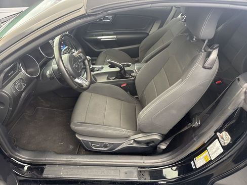 Used 2015 Ford Mustang V6 w/ Equipment Group 051A image 22