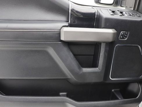Used 2021 Ford F450 Platinum w/ FX4 Off-Road Package AWD/4WD image 22