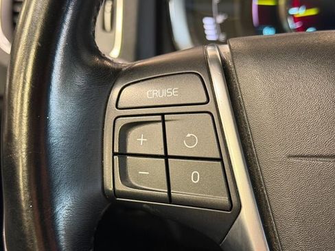 Used 2015 Volvo V60 T5 Premier Plus image 25