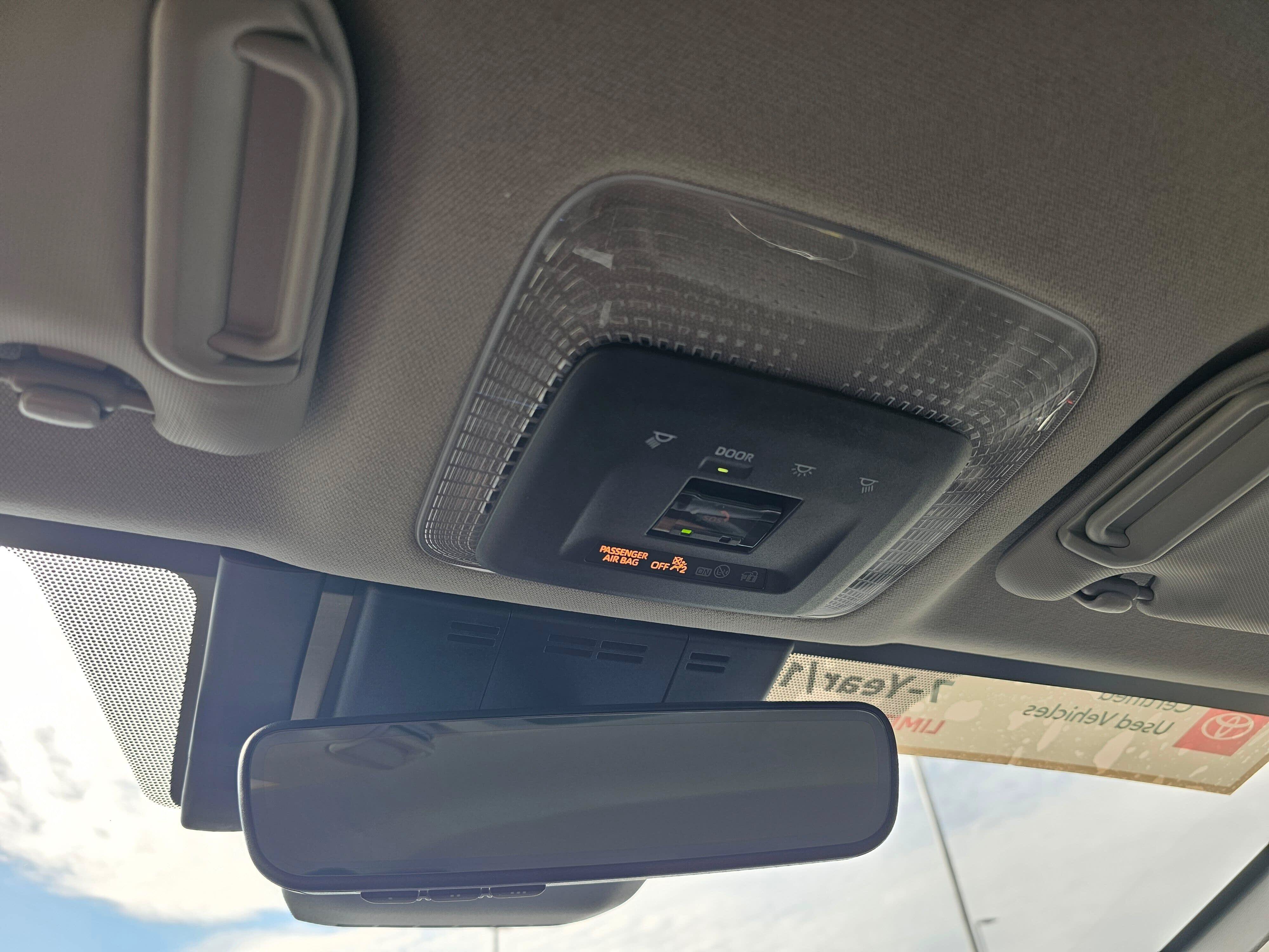 Certified 2024 Toyota Prius XLE FWD image 26