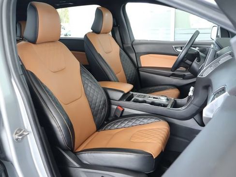 Used 2024 Ford Edge Titanium w/ Titanium Elite Package AWD/4WD image 20
