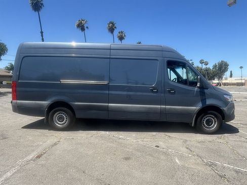 Used 2019 Mercedes-Benz Sprinter 170 image 7