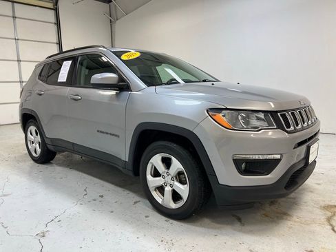Used 2019 Jeep Compass Latitude w/ Popular Equipment Group image 7
