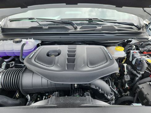 New 2025 RAM 1500 Limited image 22