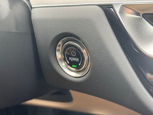 New 2025 Cadillac Lyriq Sport image 28